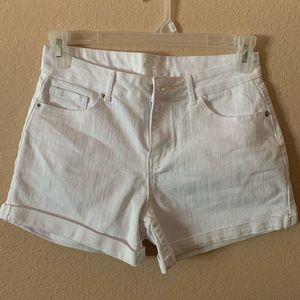 White R1893 Shorts